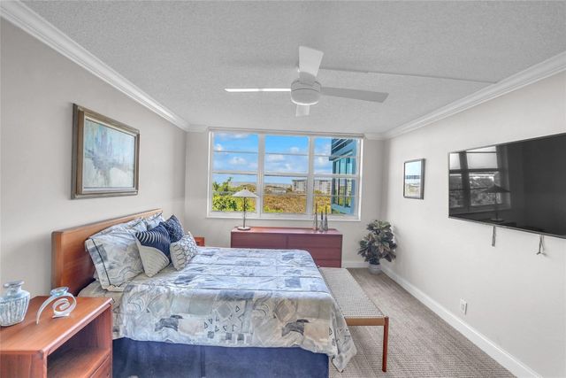 4015 W Palm Aire Drive 703, Pompano Beach, FL 33069