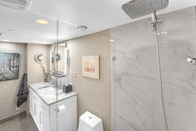 4015 W Palm Aire Drive 703, Pompano Beach, FL 33069