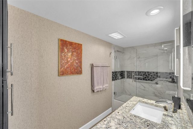 4015 W Palm Aire Drive 703, Pompano Beach, FL 33069