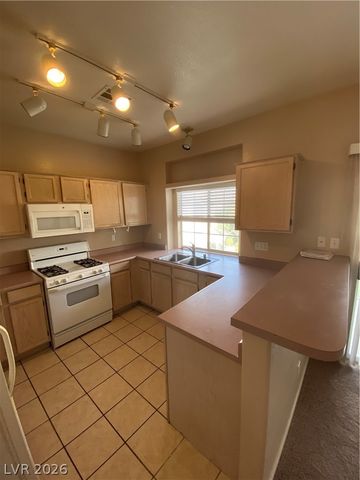 6804 INDIAN CHIEF Drive 202, Las Vegas, NV 89130