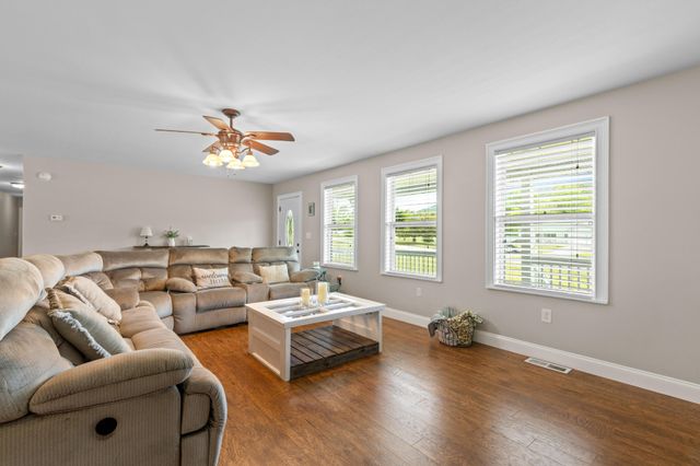 8154 Highway 151, La Fayette, GA 30728