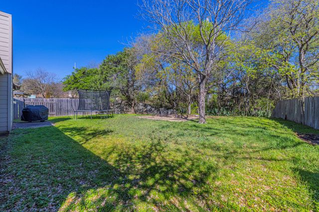 2402 Susan LN, Leander, TX 78641