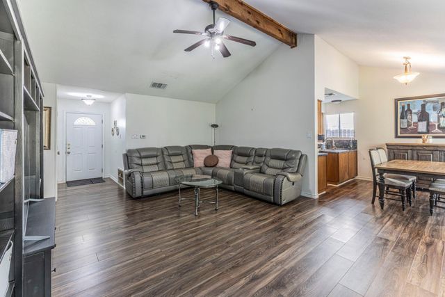 2402 Susan LN, Leander, TX 78641