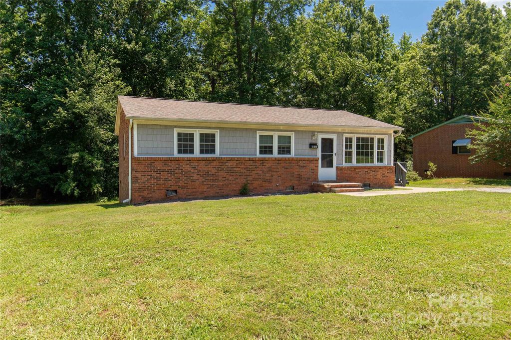 105 Autumn Place, York, SC 29745