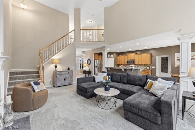 34453 Braemore Drive, North Ridgeville, OH 44039