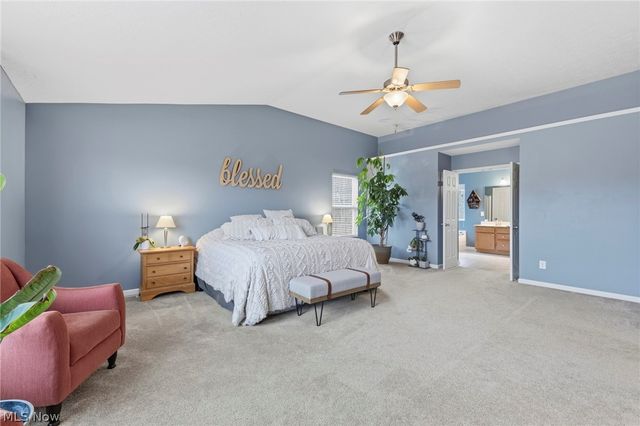 34453 Braemore Drive, North Ridgeville, OH 44039