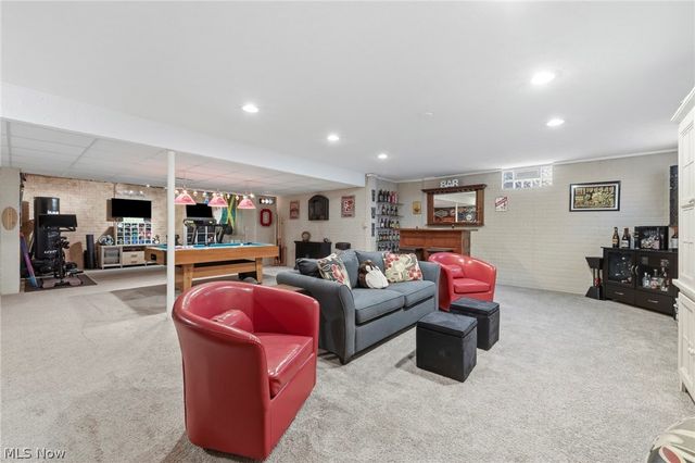 34453 Braemore Drive, North Ridgeville, OH 44039