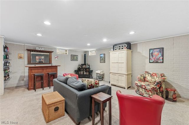 34453 Braemore Drive, North Ridgeville, OH 44039