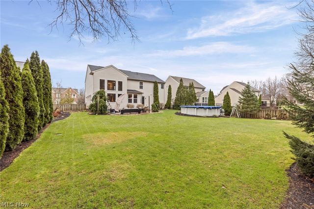 34453 Braemore Drive, North Ridgeville, OH 44039