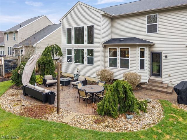 34453 Braemore Drive, North Ridgeville, OH 44039