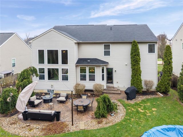 34453 Braemore Drive, North Ridgeville, OH 44039