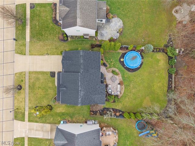 34453 Braemore Drive, North Ridgeville, OH 44039