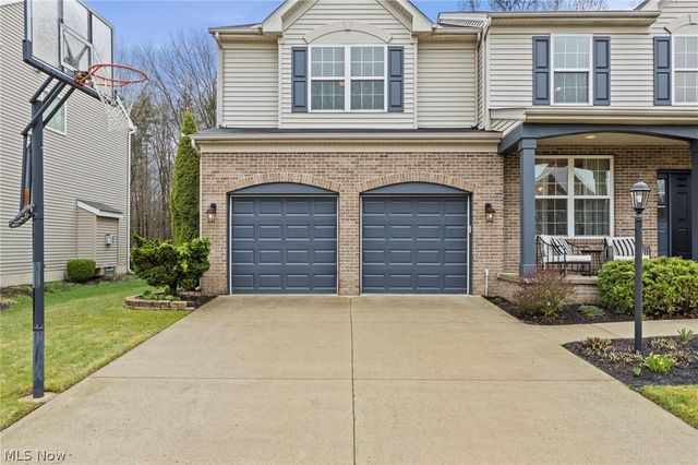 34453 Braemore Drive, North Ridgeville, OH 44039