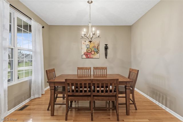 34453 Braemore Drive, North Ridgeville, OH 44039