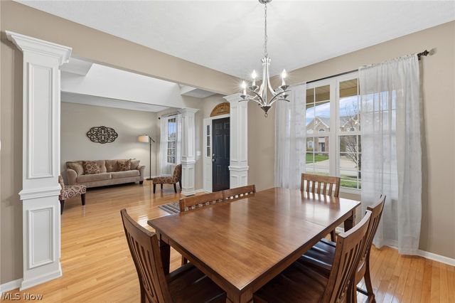 34453 Braemore Drive, North Ridgeville, OH 44039