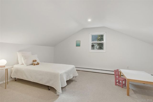 32 Sherwood Drive, Larchmont, NY 10538