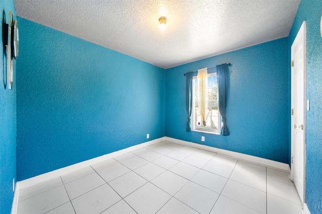 3095 NW 8th Street, Fort Lauderdale, FL 33311