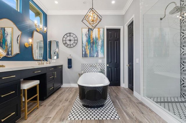 4 Lake Como Court, Rancho Mirage, CA 92270