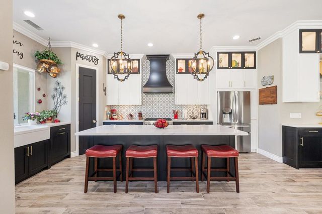 4 Lake Como Court, Rancho Mirage, CA 92270
