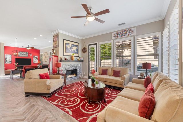 4 Lake Como Court, Rancho Mirage, CA 92270