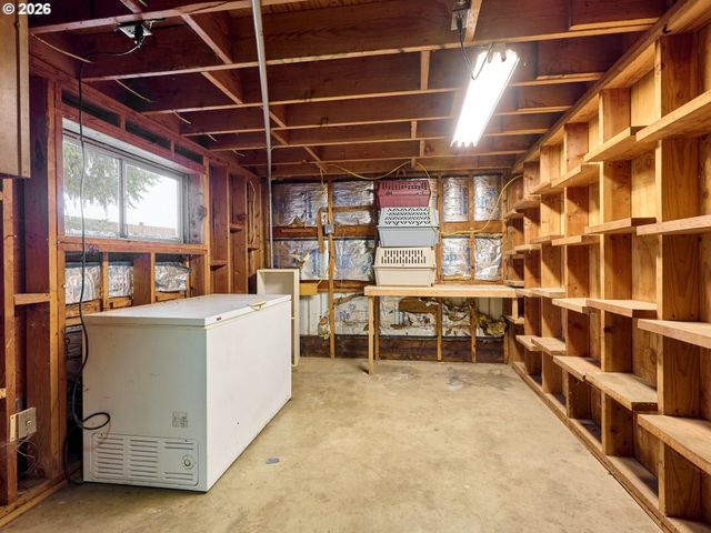 23860 S BEAVERCREEK Rd, Beavercreek, OR 97004