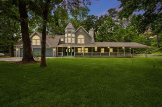 1198 County Road 2050, Hull, TX 77564