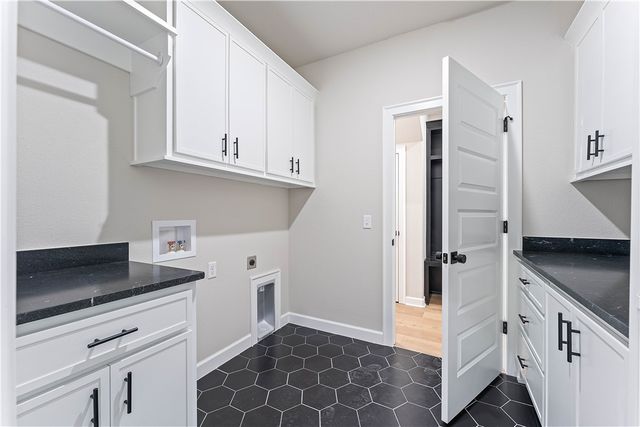 1506 Lookout Lane, Cave Springs, AR 72718