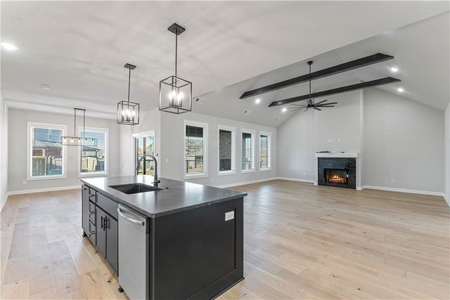 1506 Lookout Lane, Cave Springs, AR 72718