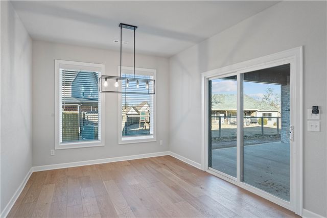 1506 Lookout Lane, Cave Springs, AR 72718