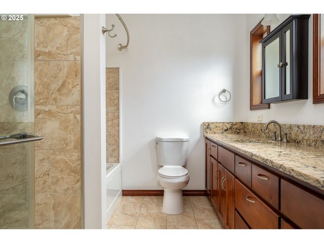 23072 Sw MANSFIELD St, Sherwood, OR 97140