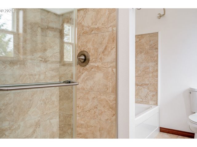 23072 Sw MANSFIELD St, Sherwood, OR 97140