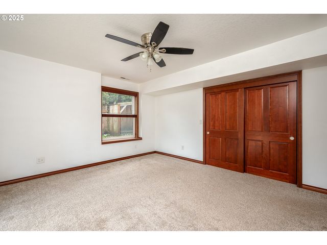 23072 Sw MANSFIELD St, Sherwood, OR 97140