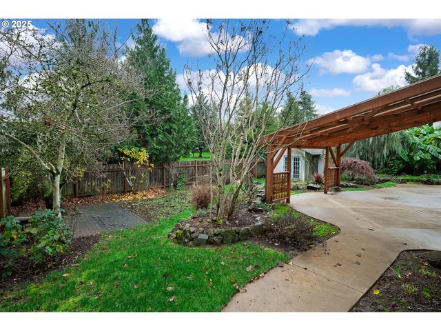 23072 Sw MANSFIELD St, Sherwood, OR 97140