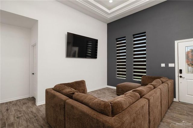 1314 Carlos Drive, Alamo, TX 78516