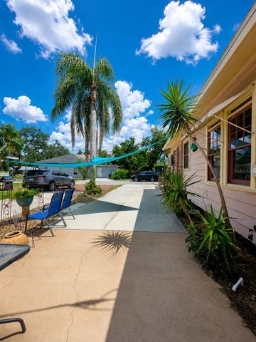 1404 ROSSLYN DRIVE, Palmetto, FL 34221