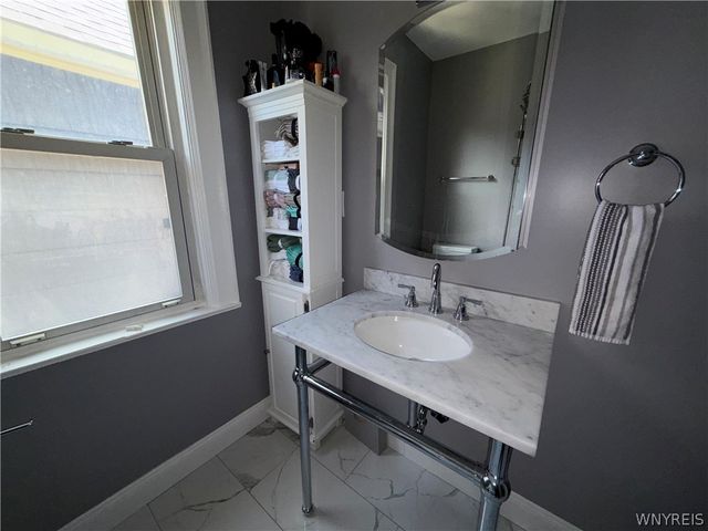 193 Lockwood Avenue, Buffalo, NY 14220