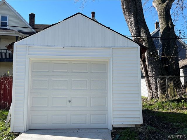 193 Lockwood Avenue, Buffalo, NY 14220