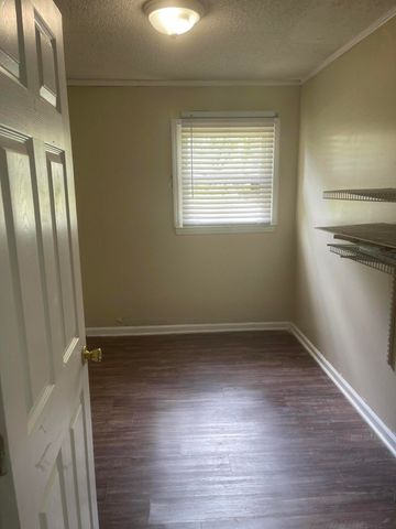 3280 Starlett Avenue, North Charleston, SC 29420