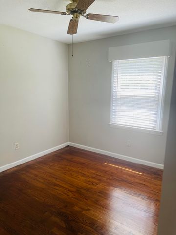 3280 Starlett Avenue, North Charleston, SC 29420