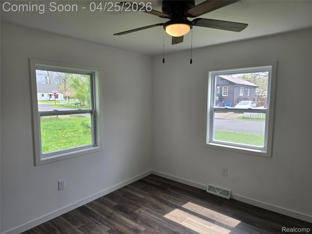 3315 Brookfield Avenue, Kalamazoo Charter Township, MI 49048