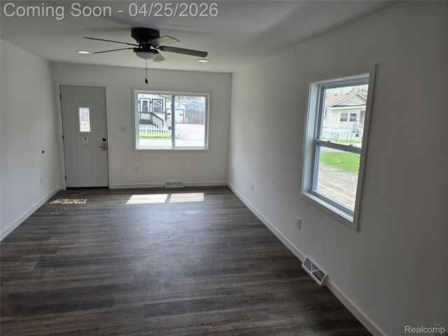 3315 Brookfield Avenue, Kalamazoo Charter Township, MI 49048