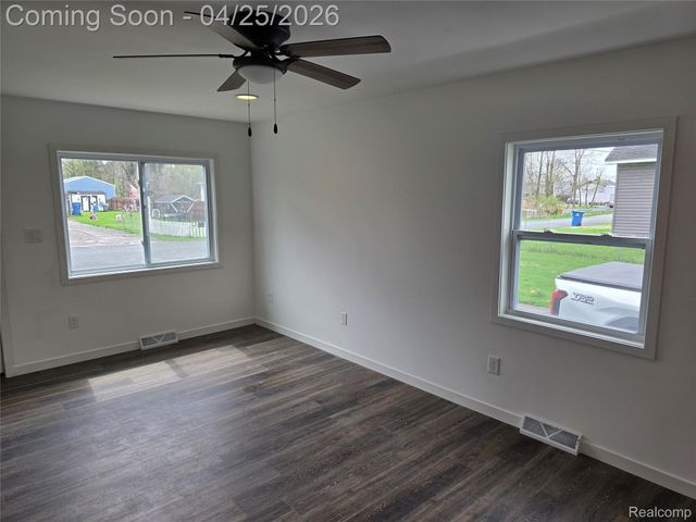 3315 Brookfield Avenue, Kalamazoo Charter Township, MI 49048