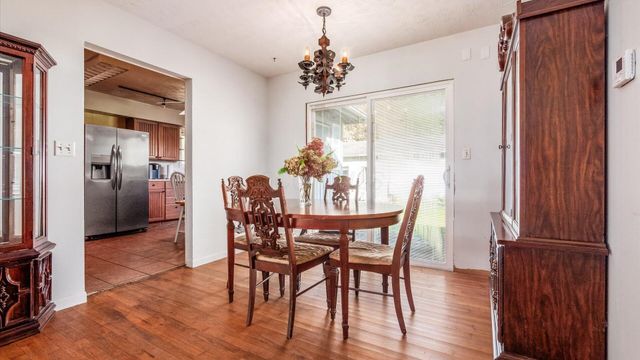 20 Worth Drive, Hebron, OH 43025