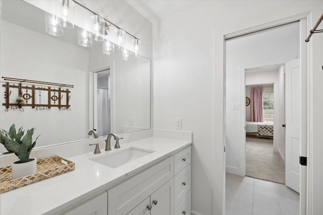 14 Starviolet Street, The Woodlands, TX 77380