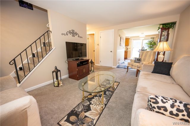 150 South Union Road 113, Amherst, NY 14221