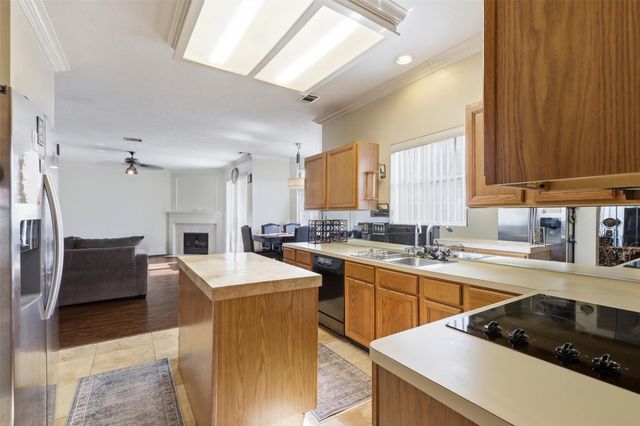 4119 Hambledon Village Drive, Houston, TX 77014