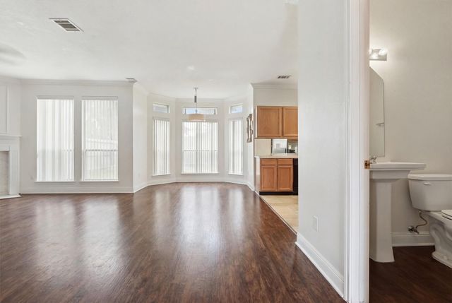 4119 Hambledon Village Drive, Houston, TX 77014