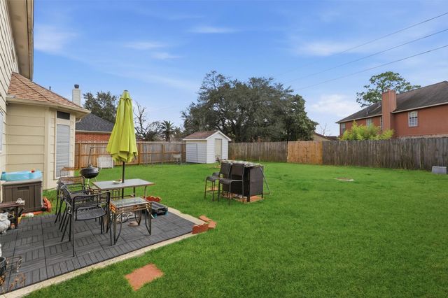 4119 Hambledon Village Drive, Houston, TX 77014