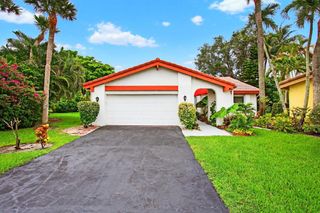 5735 Lakeview Mews Circle, Boynton Beach, FL 33437