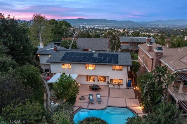 3831 Saint Johnswood Drive, Woodland Hills, CA 91364